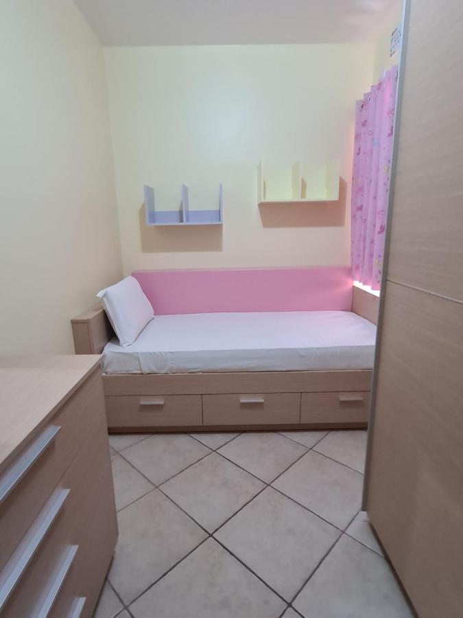 Beautiful Central Apartment With Pool Σεντ Πόλς Μπέι Εξωτερικό φωτογραφία